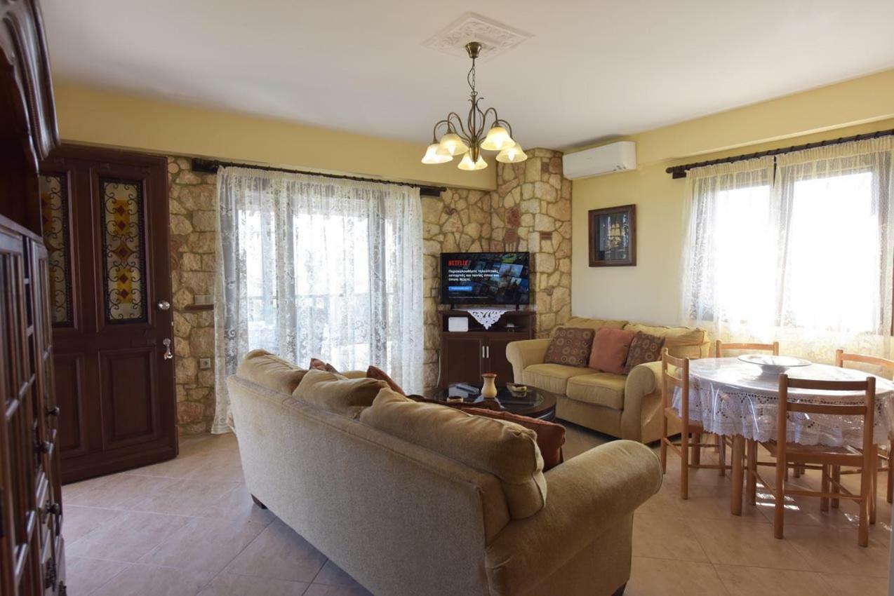 Captain'S Villa Appartments Psakoudia Bagian luar foto