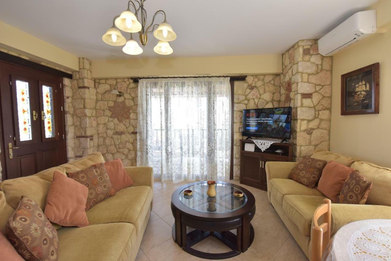 Captain'S Villa Appartments Psakoudia Bagian luar foto