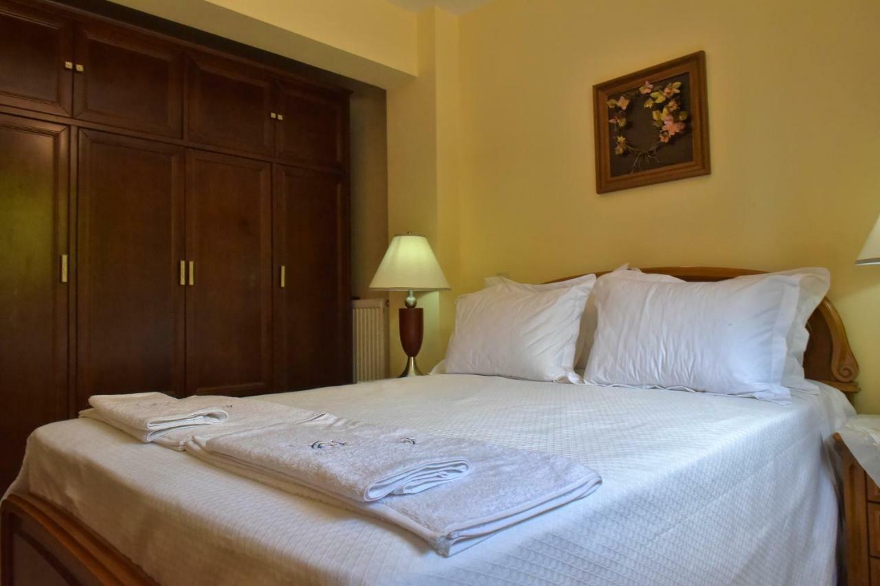 Captain'S Villa Appartments Psakoudia Bagian luar foto