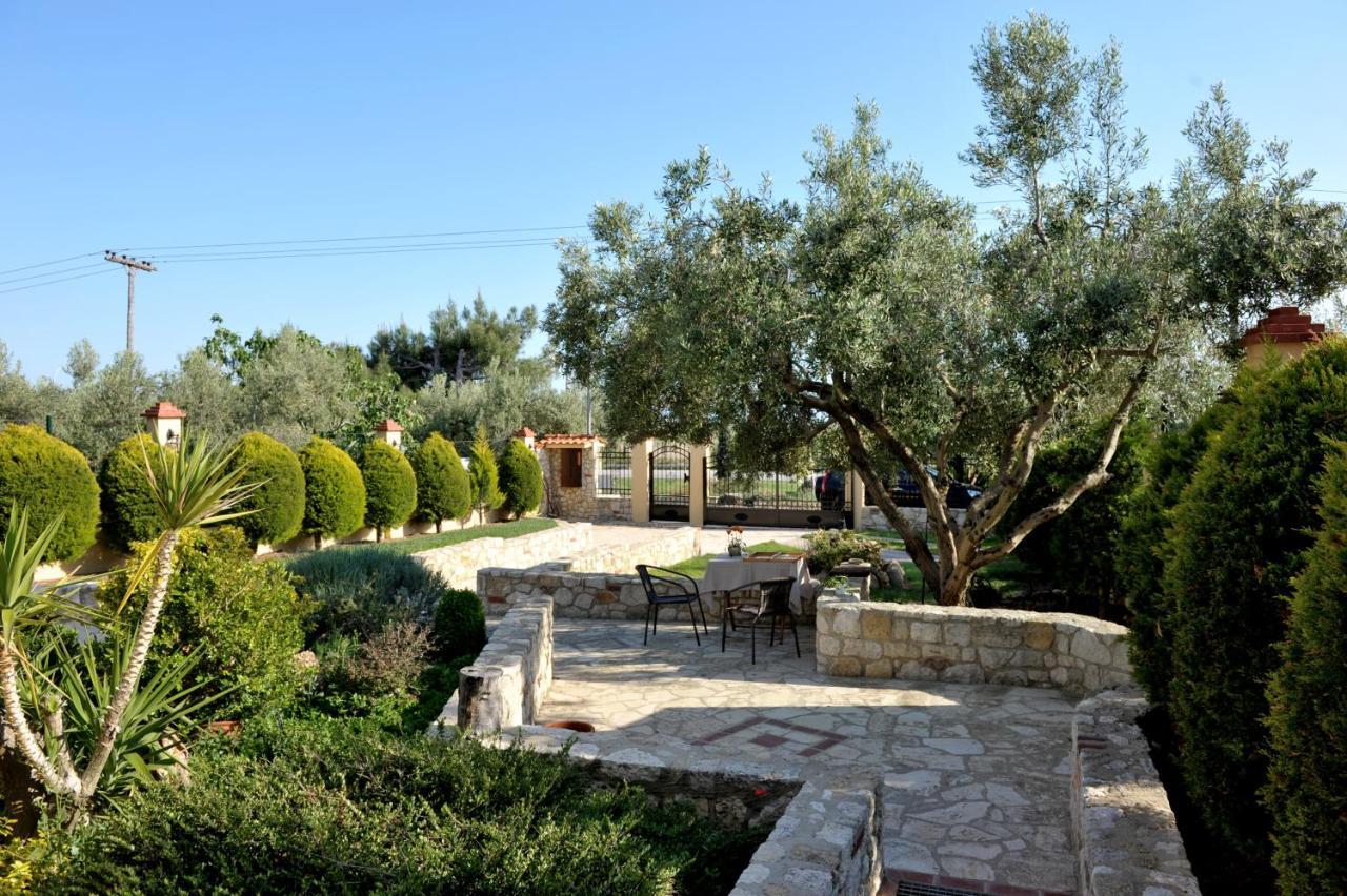 Captain'S Villa Appartments Psakoudia Bagian luar foto
